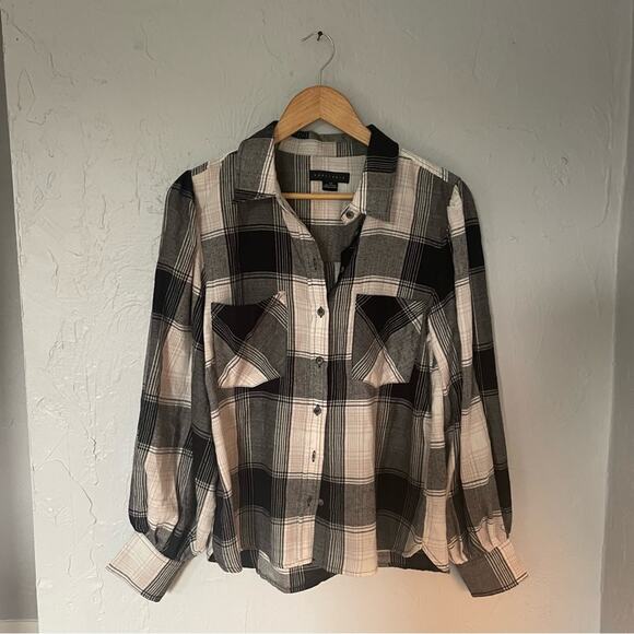Sanctuary Anthropologie Black and White Plaid Balloon Sleeve Button Down Shirt - Picture 1 of 8